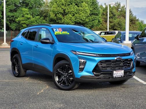 Blue 2025 Chevrolet Trax ACTIV