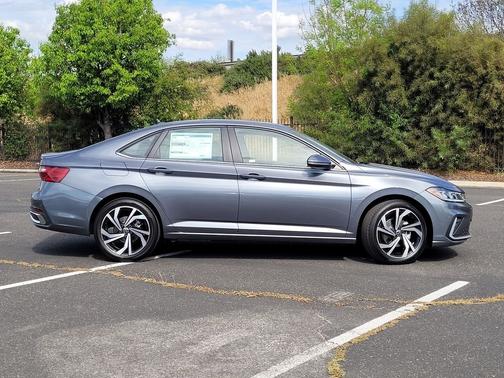Gray 2026 Volkswagen Jetta 1.5T SEL