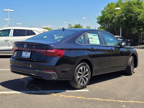 Deep Black Pearl Effect 2026 Volkswagen Jetta 1.5T S