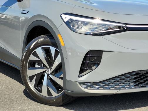 Gray 2026 Volkswagen ID.4 Pro