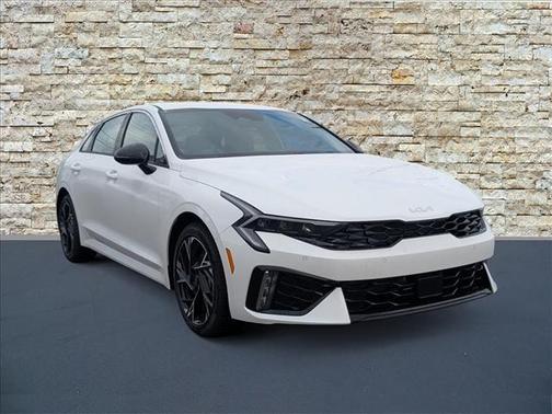 Snow White Pearl 2026 Kia K5 GT-Line