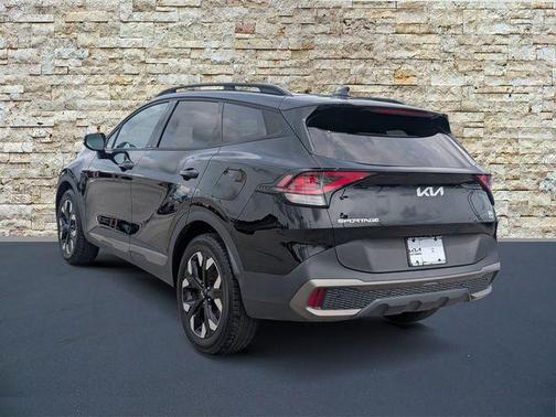 Ebony Black 2023 Kia Sportage X-Line