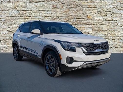 2022 Kia Seltos LX