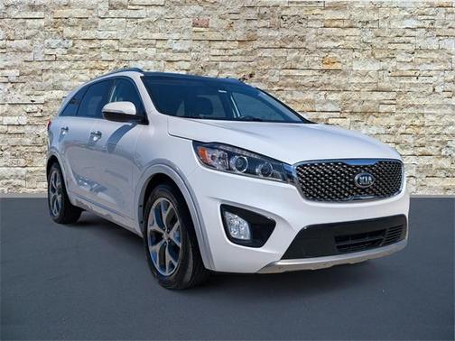 2017 Kia Sorento SX