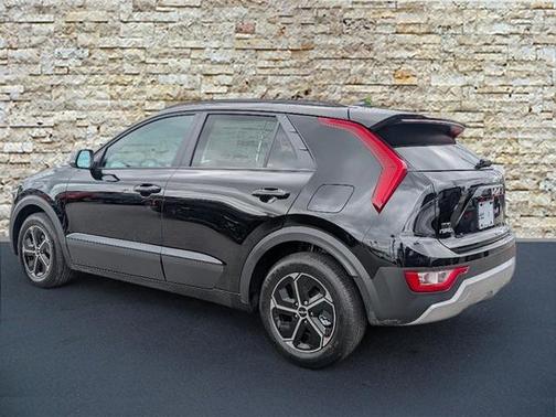 2025 Kia Niro EX