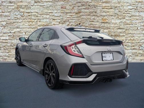 Lunar Silver Metallic 2018 Honda Civic Sport Touring