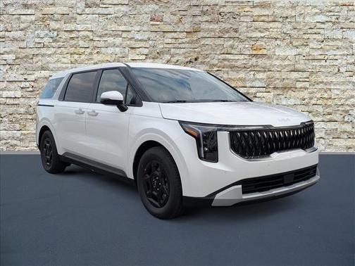 Snow White Pearl 2026 Kia Carnival LXS