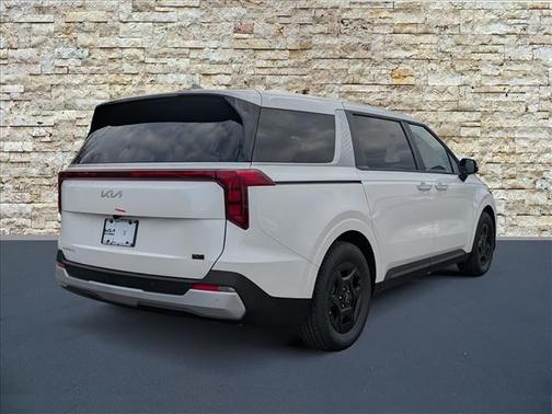 Snow White Pearl 2026 Kia Carnival LXS