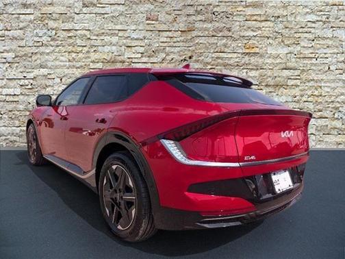 2025 Kia EV6 Wind