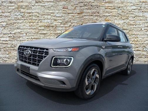 2022 Hyundai VENUE Limited