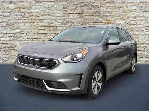 2017 Kia Niro LX
