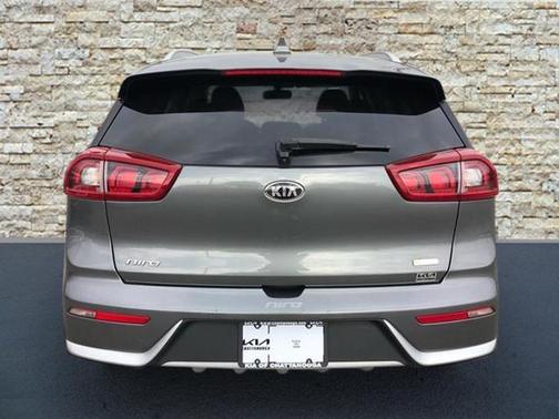 2017 Kia Niro LX
