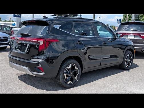 2025 Kia Seltos EX