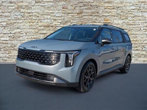 Iceberg Green 2027 Kia Carnival SX