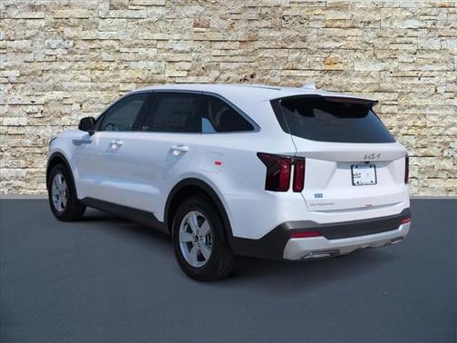 2026 Kia Sorento LX