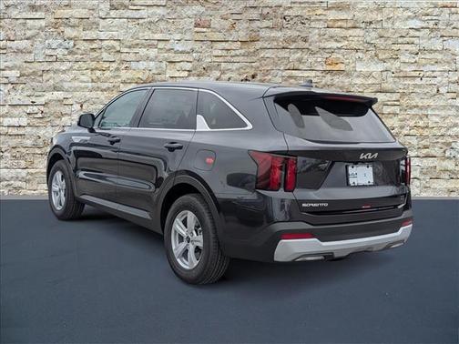 2026 Kia Sorento LX