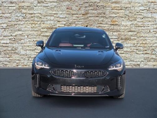 2023 Kia Stinger GT2