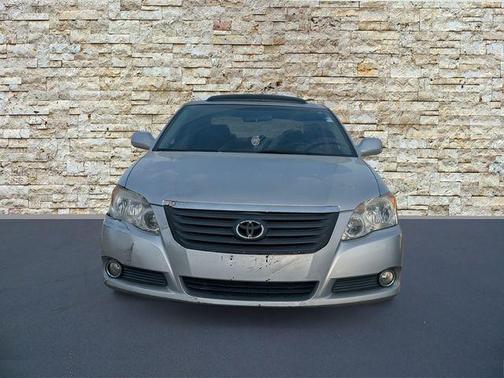 Classic Silver Metallic 2008 Toyota Avalon XL