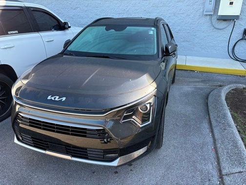 Gray 2025 Kia Niro EX Touring