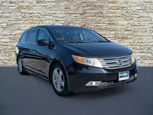 Crystal Black Pearl 2013 Honda Odyssey Touring