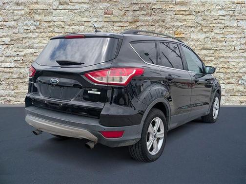 Shadow Black 2016 Ford Escape SE