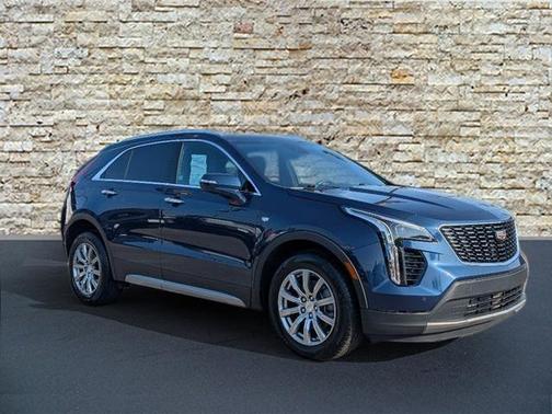 2021 Cadillac XT4 Premium Luxury