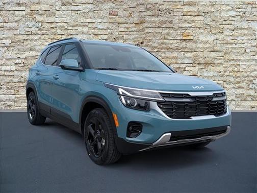Blue 2026 Kia Seltos EX