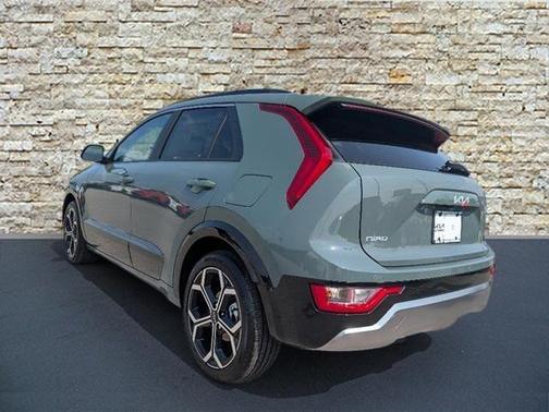 2025 Kia Niro EX Touring