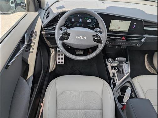 2025 Kia Niro EX Touring