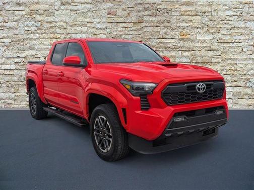 Solar 2024 Toyota Tacoma TRD Sport