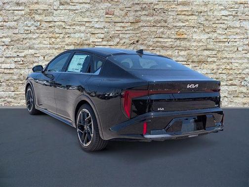 Aurora Black Pearl 2026 Kia K4 GT-LINE