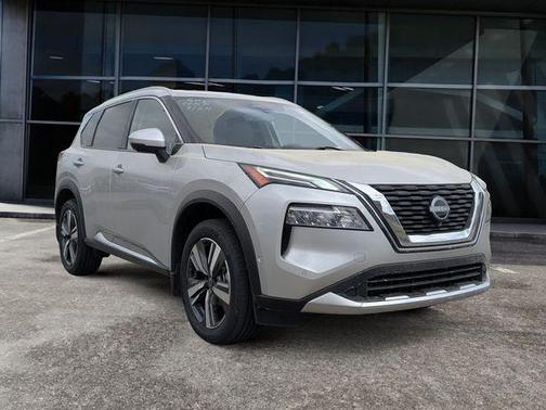 Brilliant Silver Metallic 2023 Nissan Rogue Platinum