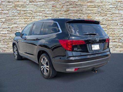 Black 2017 Honda Pilot EX-L