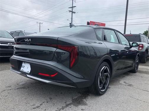 2025 Kia K4 EX
