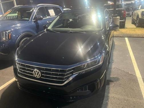 2020 Volkswagen Passat 2.0T R-Line