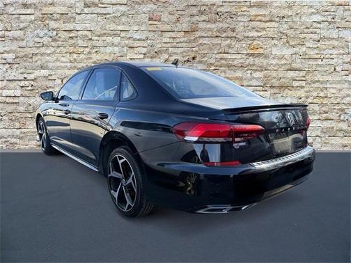 2020 Volkswagen Passat 2.0T R-Line