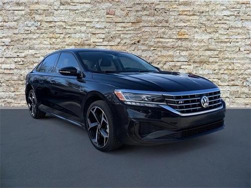 2020 Volkswagen Passat 2.0T R-Line