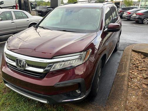 Deep Scarlet Pearl 2019 Honda Pilot Elite