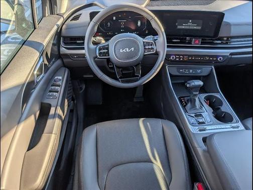 2026 Kia Carnival SX