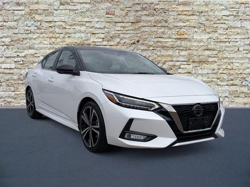 White 2023 Nissan Sentra SR