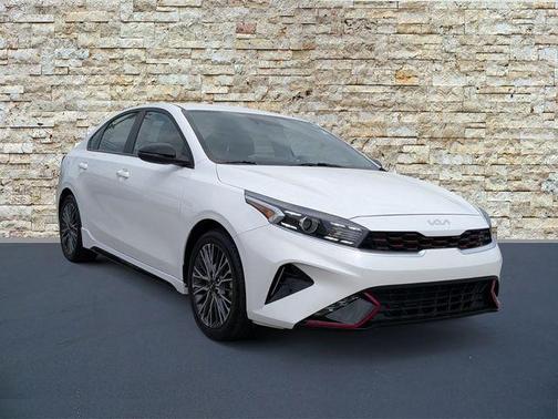 Snow White Pearl 2023 Kia Forte GT-Line