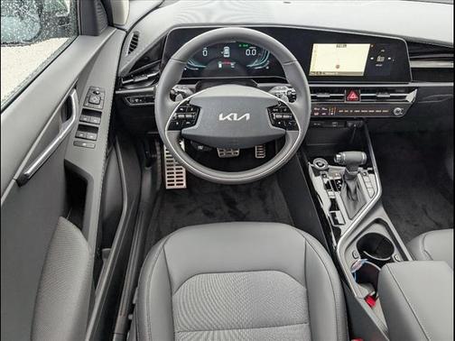 2025 Kia Niro EX Touring