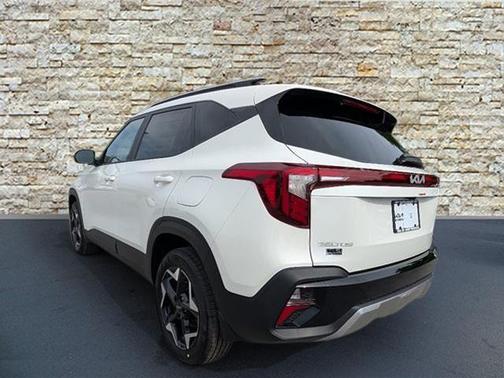 2025 Kia Seltos S