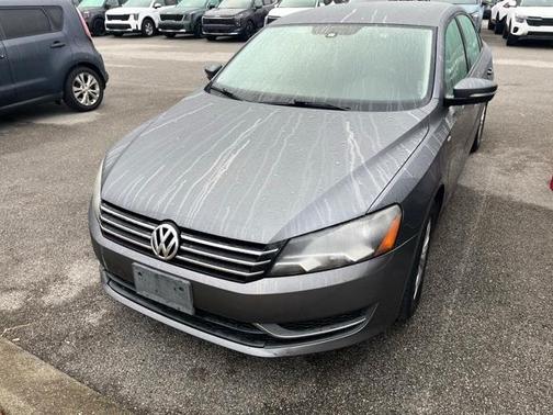 2014 Volkswagen Passat 2.5L Auto Wolfsburg Ed