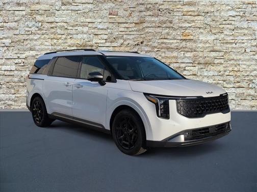 2026 Kia Carnival SX