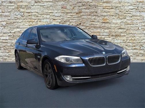 2013 BMW 528 i