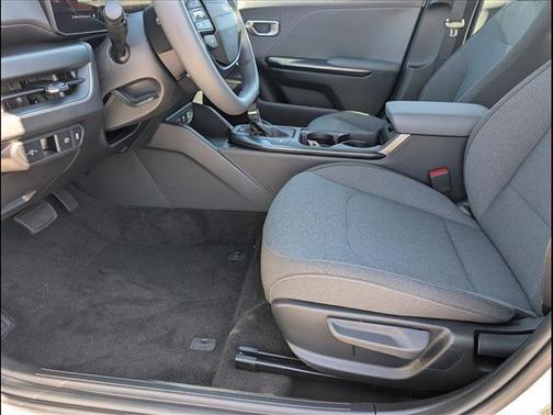 Snow White Pearl 2026 Kia K4 LXS