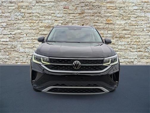 2024 Volkswagen Taos 1.5T SEL