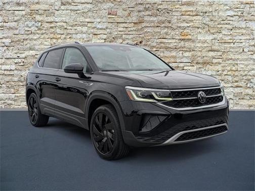 2024 Volkswagen Taos 1.5T SEL
