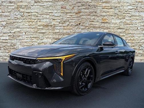 2025 Kia K4 GT-Line Turbo